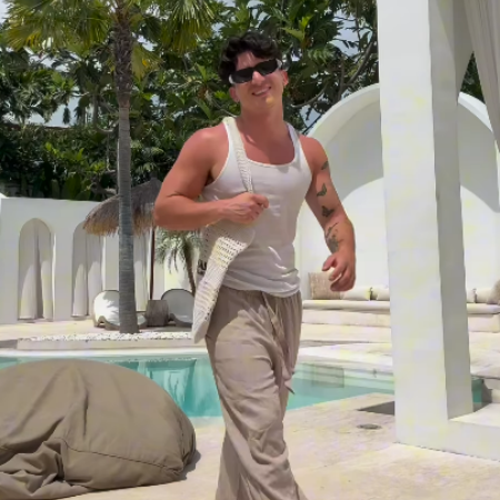 Tony Lopez is an American TikTok celebrity, dancer, and social media influencer who's now a household name in social media. 